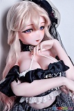 Elsababe 148cm 巨乳 RAD058 遠藤風花 アダルトドール、腕を胸元で重ねたゴシック衣装の上半身姿