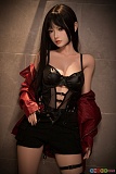 Real Girl A工場製 148cm Eカップ L22 アダルトドール、赤いジャケットを肩まで下ろした黒衣装の正面半身