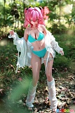 60cmEカップ ミナ BCDOLL セックスドール、片手を上げた水色ビキニの全身立ち姿