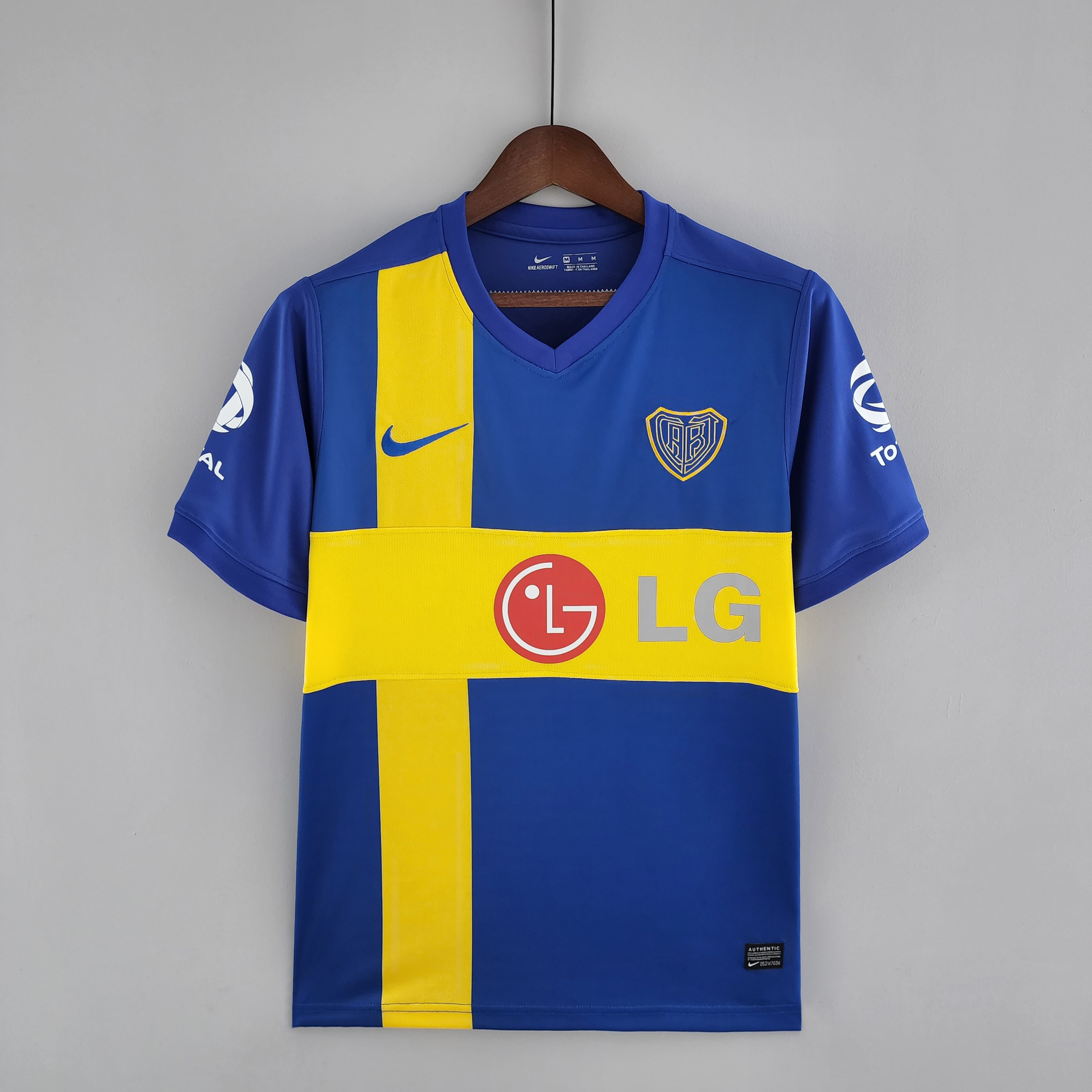 09-10 Boca Juniors Home Retro Jersey