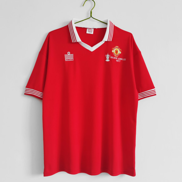 1977 Manchester United Home Retro Jersey/1977 曼联主场