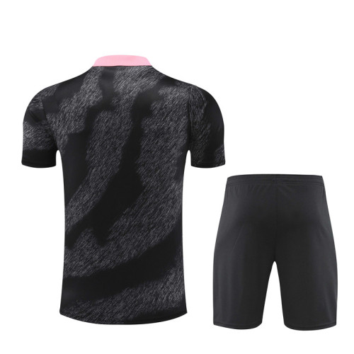 24-25 PSG Black and Pink Short Sleeve Training Suit/ 24-25 PSG 黑粉短袖训练服