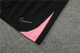 24-25 PSG Black and Pink Short Sleeve Training Suit/ 24-25 PSG 黑粉短袖训练服