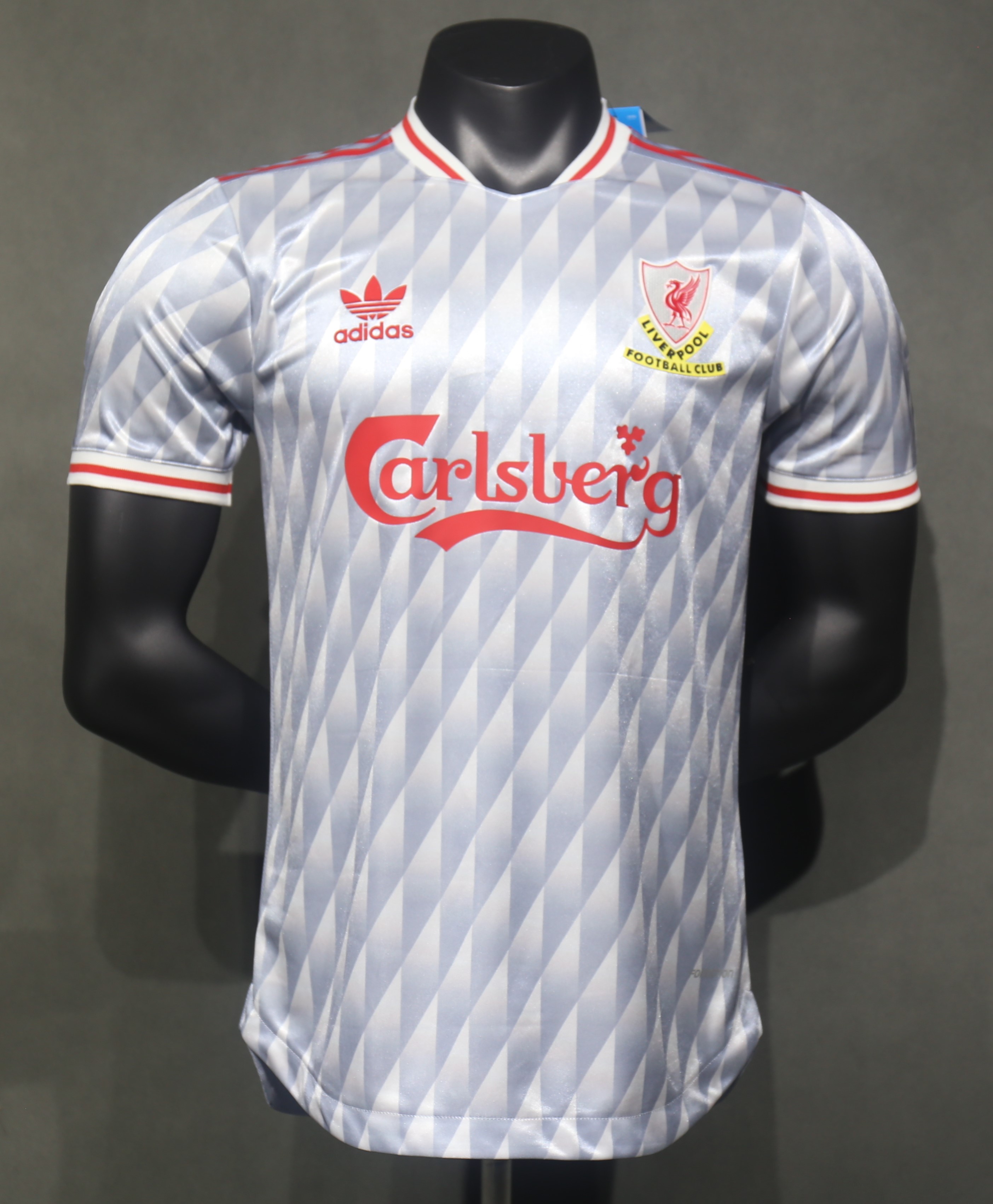 LIVERPOOL FC 96-97 away ユニフォーム 1996-1997 Hype Liverpool Away Soccer Jersey – Ecru - Robbie