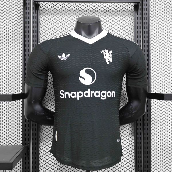 24-25 Manchester United Black GK Player Jersey/24-25 曼联黑色守门员球员