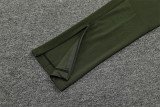 24-25 Manchester City Army Green Training Suit/24-25曼城半拉训练服