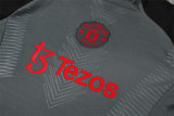 24-25 Manchester United Grey Player Version Training Suit/24-25曼联半拉训练服，球员版