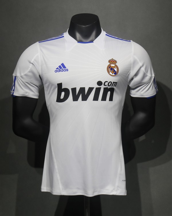 10-11 Real Madrid Home Retro Player Jersey/10-11 皇马主场复古球员