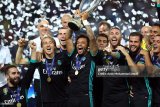 17-18  Real Madrid  Away Player  Retro Jersey/ 17-18 皇马客场复古球员