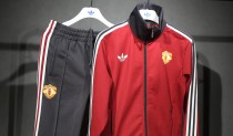 24-25 Manchester United Red Retro Jacket Suit/ 24-25 曼联红色复古夹克套装