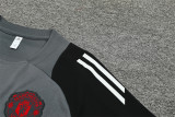 24-25 Manchester United Grey Short Sleeve Training Suit/ 24-25曼联短袖训练服