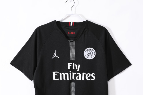 18-19 PSG Black Retro Jersey/18-19PSG巴黎黑色复古