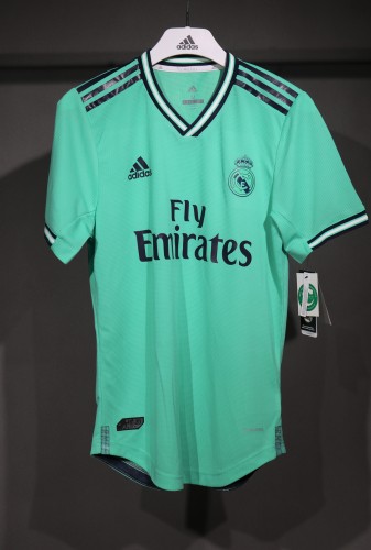 19-20 Real Madrid Third Player Retro Jersey/19-20 皇马第二客场球员