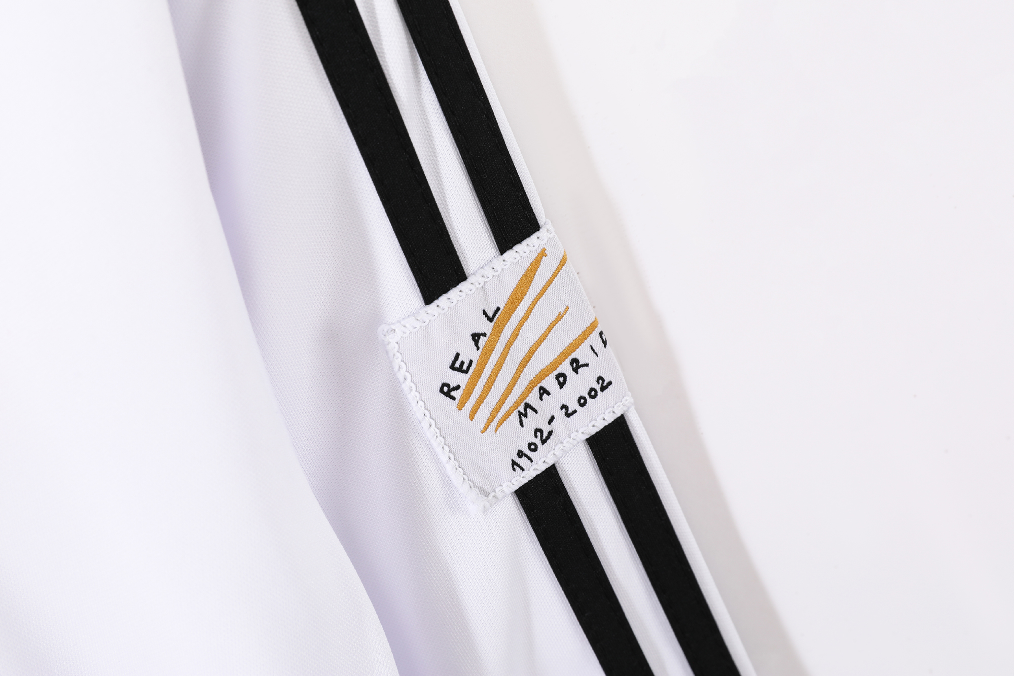 Real Madrid 02/03 100周年 長袖 1198-RealMadrid02Jacket_Back.