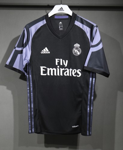 16-17 Real Madrid Third Player Retro Jersey/16-17 皇马第二客场球员