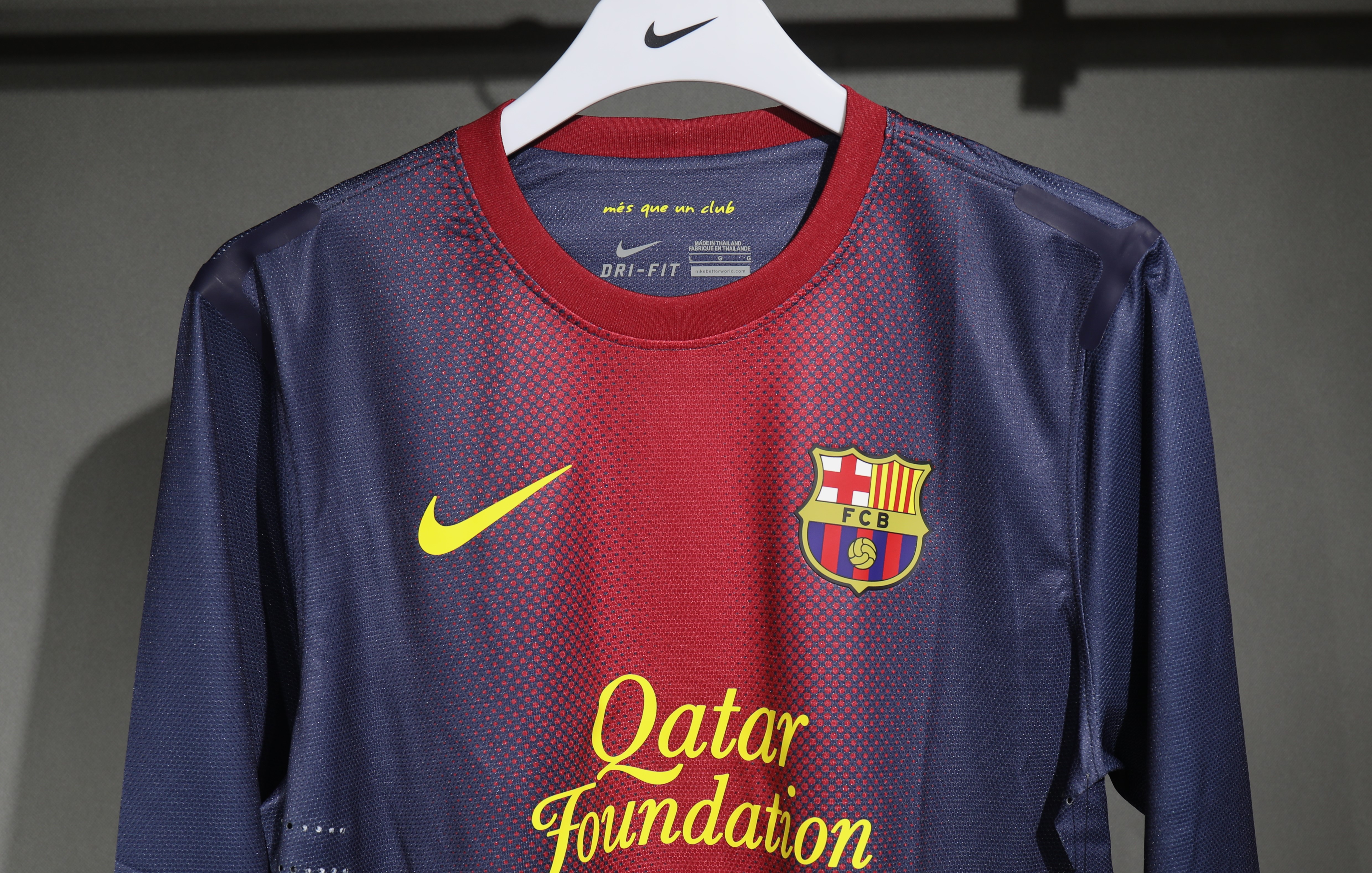 洋楽 4 Grupos De Barcelona 12-13 Barcelona Home Player Retro Long Sleeve Jersey