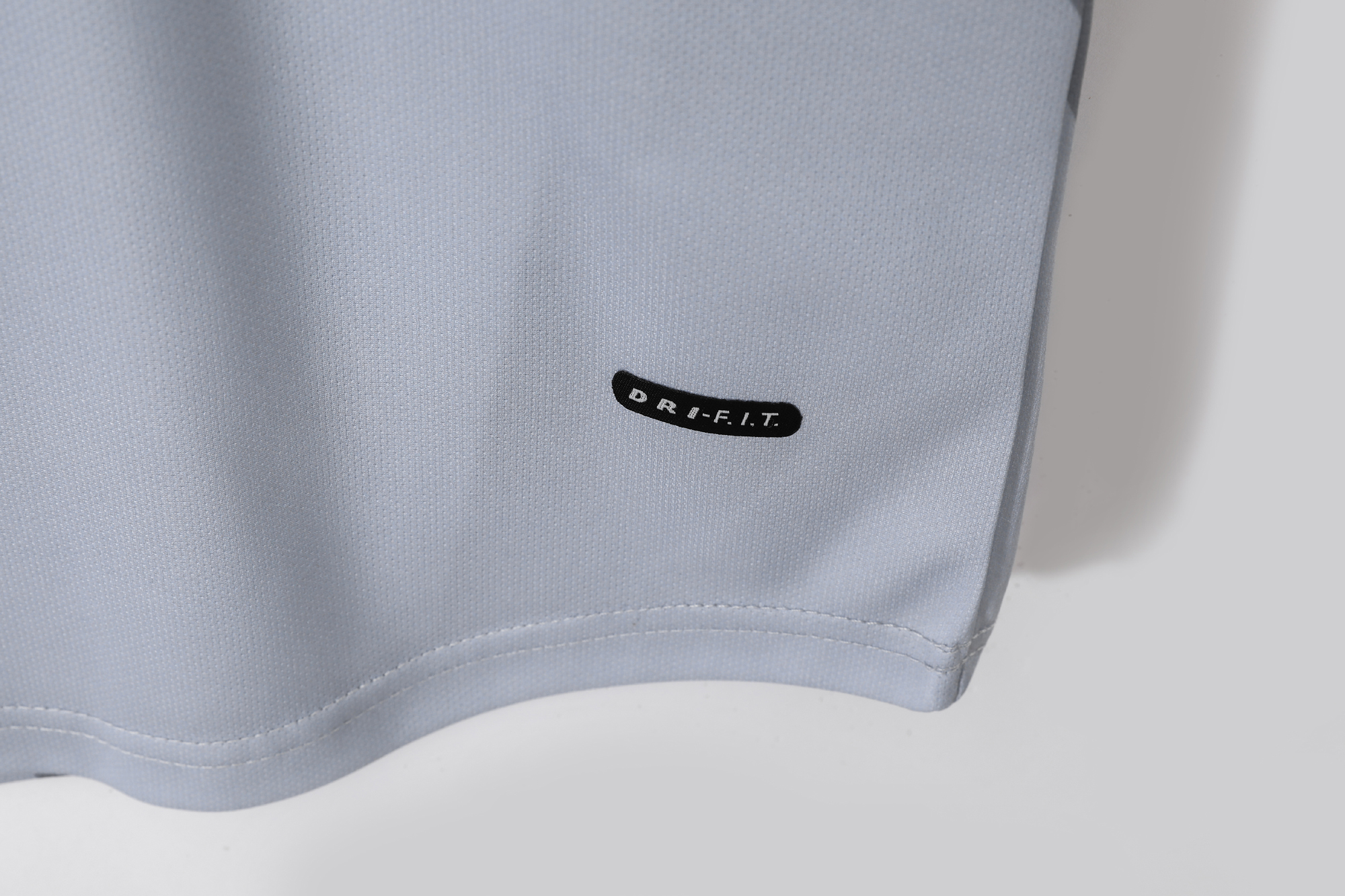 01-02 PSG Away Retro Jersey