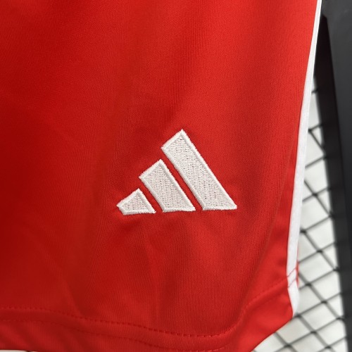 25-26 Bayern Home  Shorts/25-26拜仁主场短裤