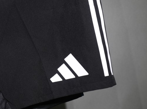 25-26 Newcastle Home Player Shorts/25-26纽卡斯尔主场球员短裤