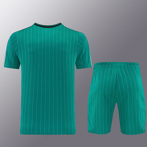 25-26 Liverpool Short Sleeve Training Suit/ 25-26利物浦短袖训练服