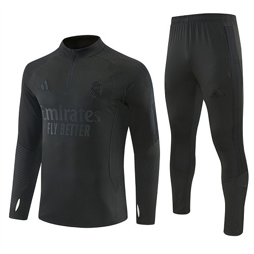 26-27 Real Madrid Training Suit/ 25-26皇马全黑半拉训练服