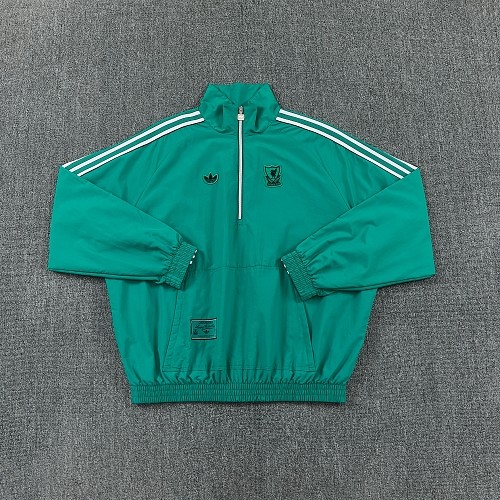 2026 Liverpool Green Windbreaker/2026 利物浦绿色风衣