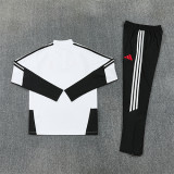 26-27 Liverpool White Training Suit/ 26-27利物浦白色半拉训练服