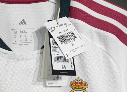 Real Madrid Local Versión Jugador 2026/27 (Blanca) 5