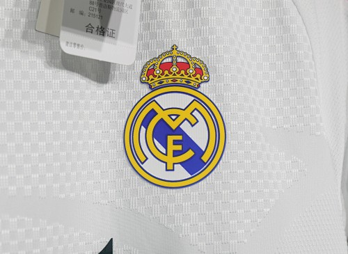 Real Madrid Local Versión Jugador 2026/27 (Blanca) 3