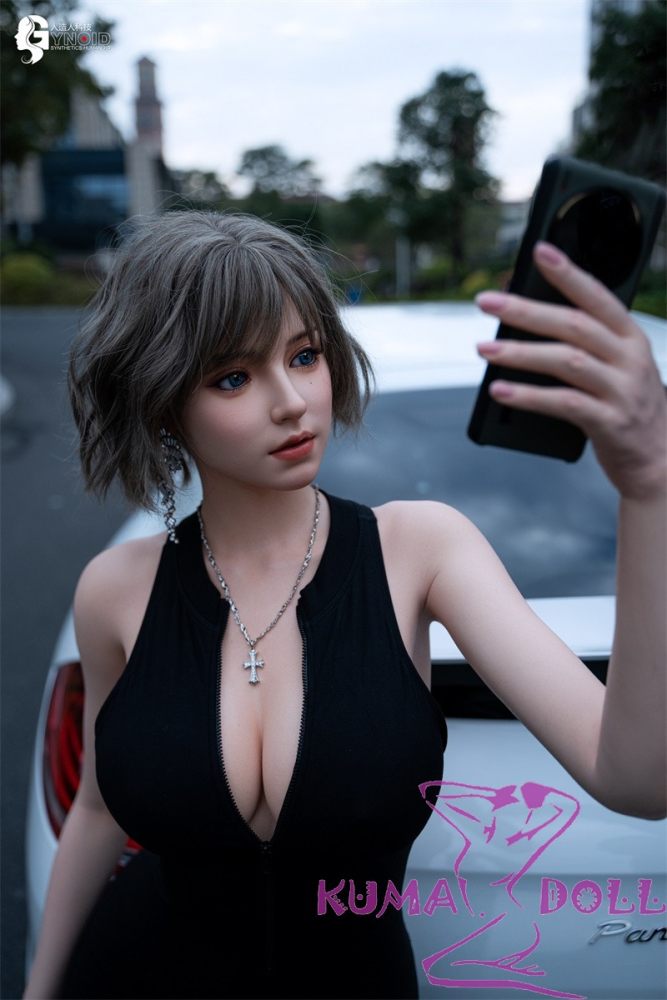 No.20R Mona Head Gynoid 163cm E-Cup Silicone Sex Doll in Black Dress Riding  a Motorcycle