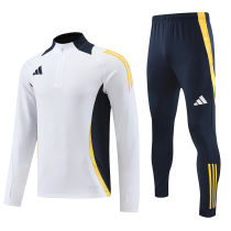1024/25 Ad~ White Sweater Tracksuit