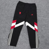 2024/25 M Utd Black Windbreaker （A Set）