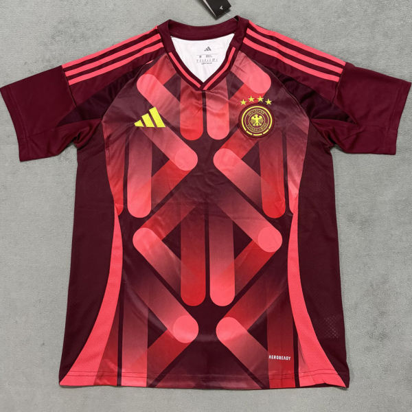 2025/26 Germany Away Red Fans Soccer Jersey ((4 Star 四星）