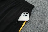 2025/26 M Utd Black Training Jersey(A Set)