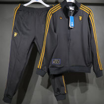 2025/26 M Utd Black Retro style Jacket Tracksuit