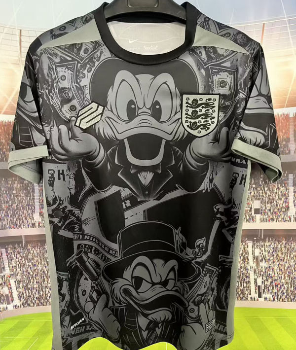 2026 England Special Edition Fans Soccer Jersey 唐老鸭