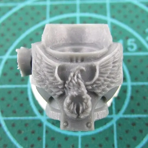 Ultramarines Invictarii Torsos Upgrade Set bits 4