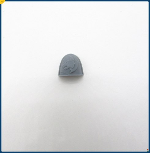 SPACE WOLVES MK IV SHOULDER PADS bits