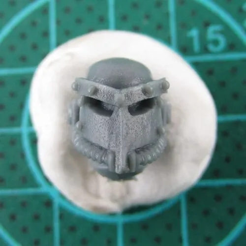 IRON HANDS LEGION HEADS UPGRADE SET bits 6