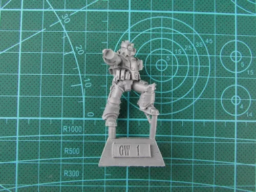 Legion Moritat with Plasma Pistols bits - body