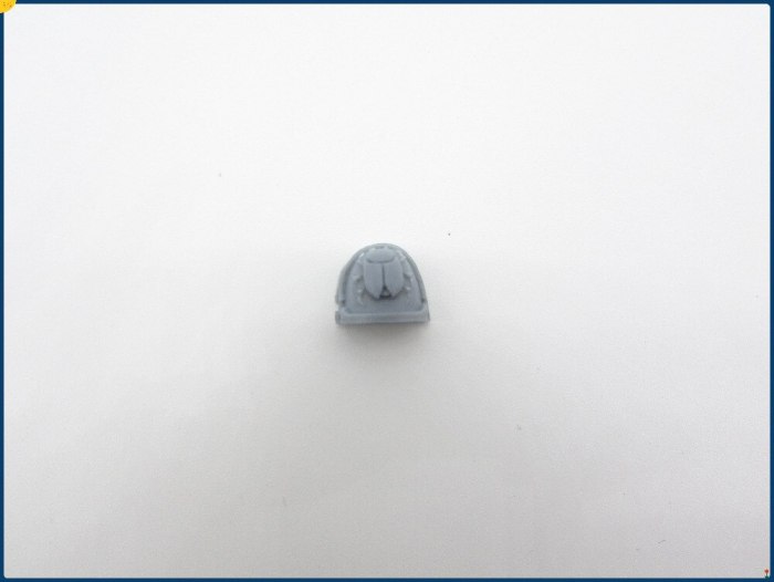 THOUSAND SONS ACHEAN PATTERN SHOULDER PADS bits 2