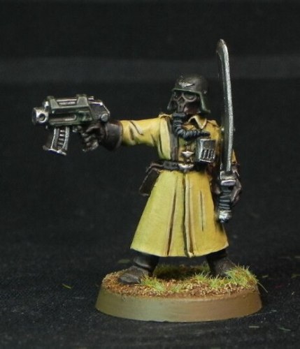 Steel Legion Commander with Power Sword & Pistol