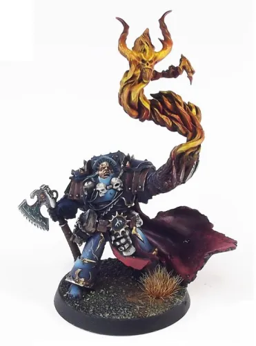 TRAITOR LIBRARIAN IN CATAPHRACTII TERMINATOR ARMOUR    Limited Edition
