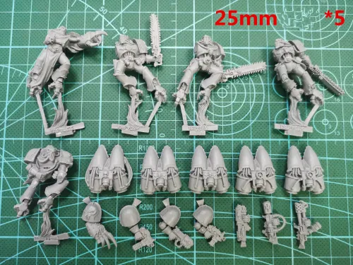 Chaos Space Marine Raptors   ( Resin material  )