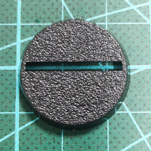 25mm Round Slot Base