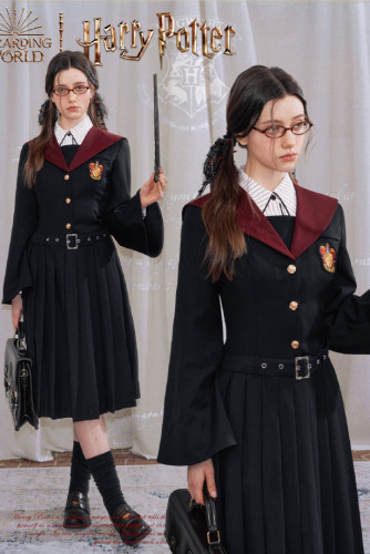 Kyouko & Harry Potter Co-signed Sailor Collar Dress with Detachable Cape