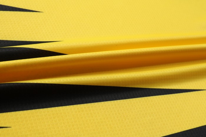 Top Quality Men Soccer Jersey Yellow
