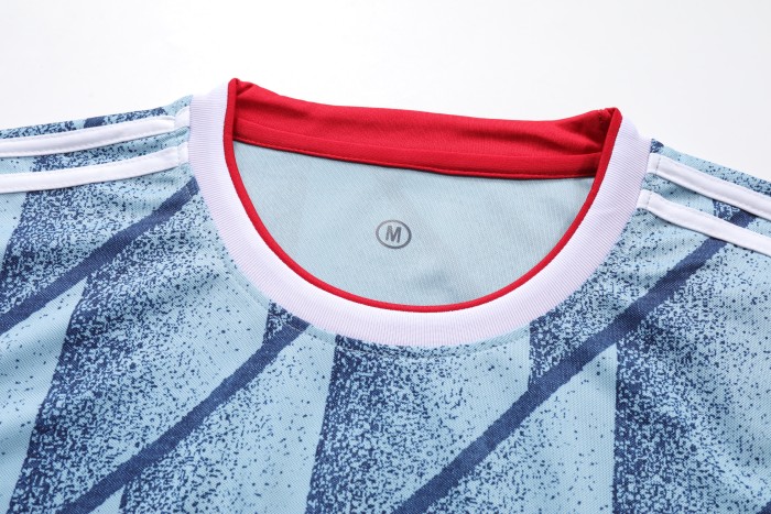 Top Quality Men Soccer Jersey