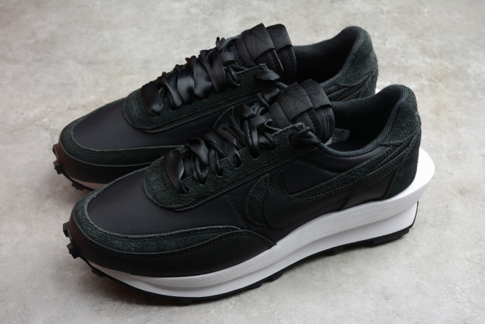 Nike LDWaffle Sacai Black/Black