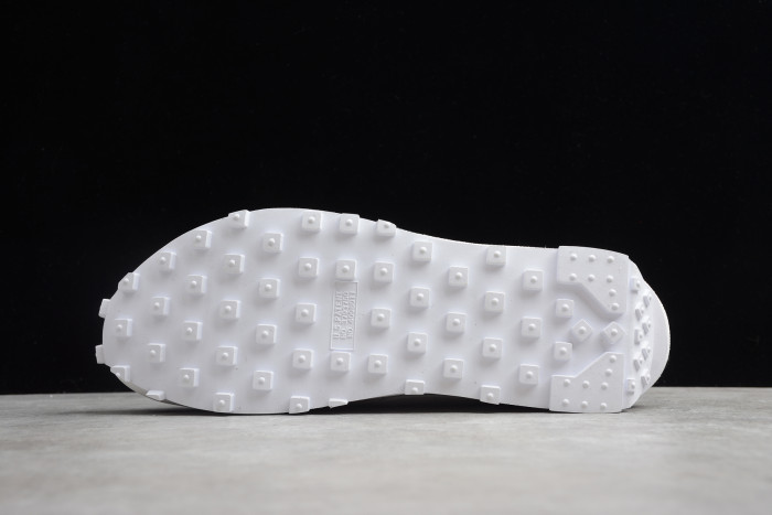 Nike LDWaffle Sacai White/White